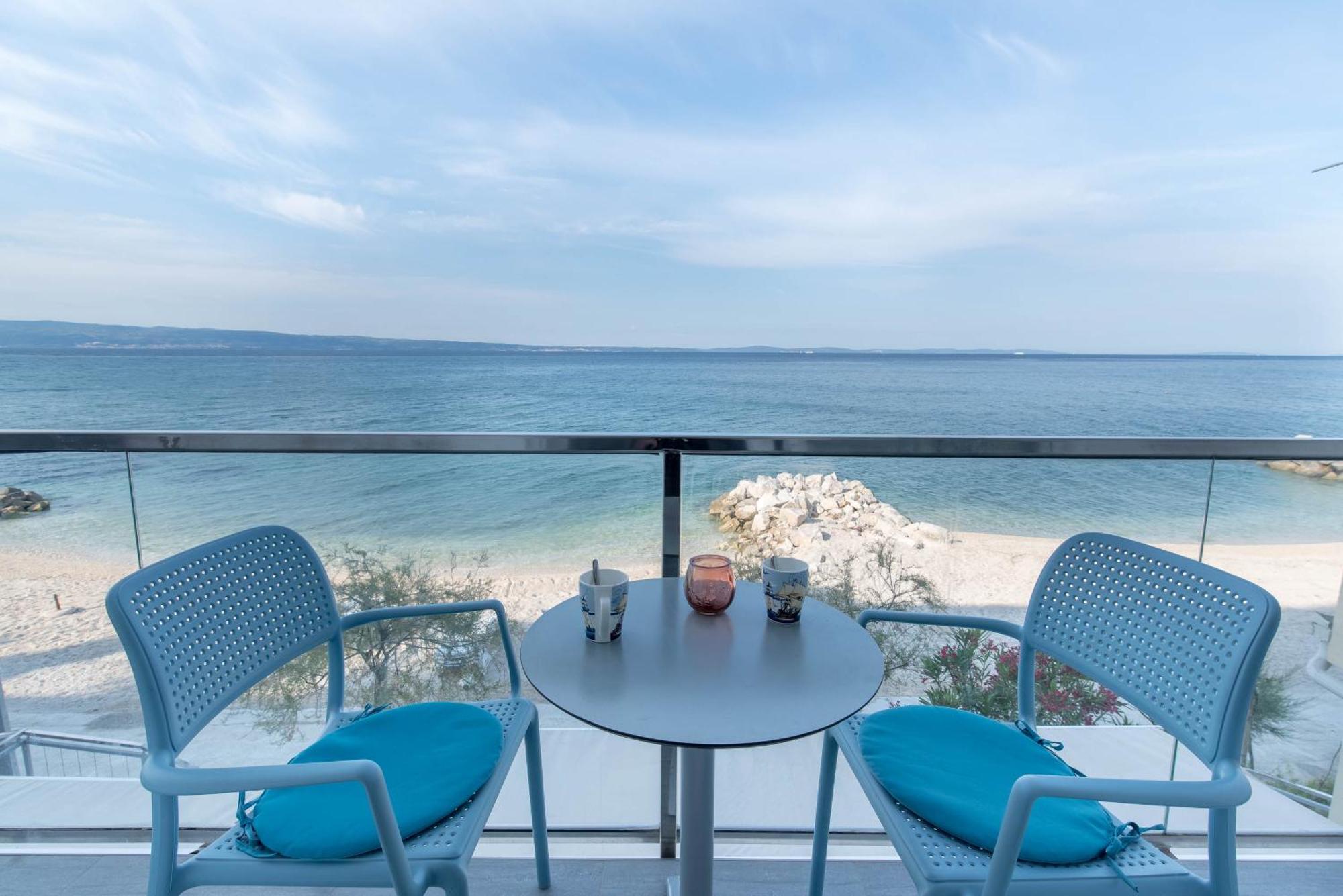 Beachfront Apartments Zanic Podstrana Exterior photo